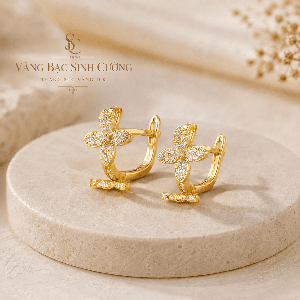 Bông Tai Vàng 10K Hoa Bốn Cánh Đính Đá – Thanh Lịch & Sang Trọng — Vàng tây 10K